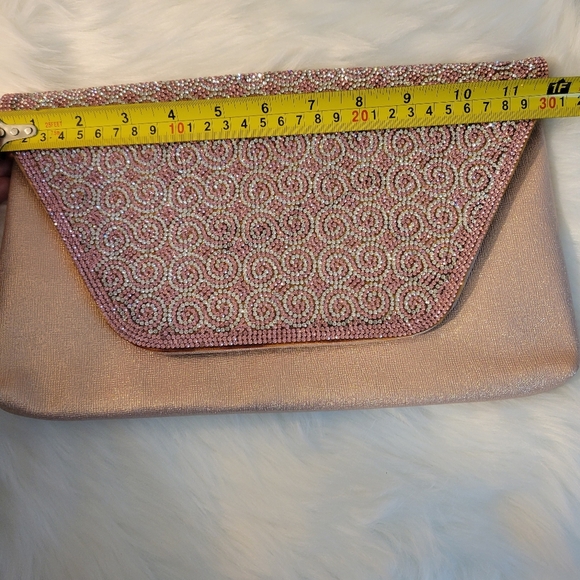 Elegant Pink Beaded Clutch - Picture 5 of 6